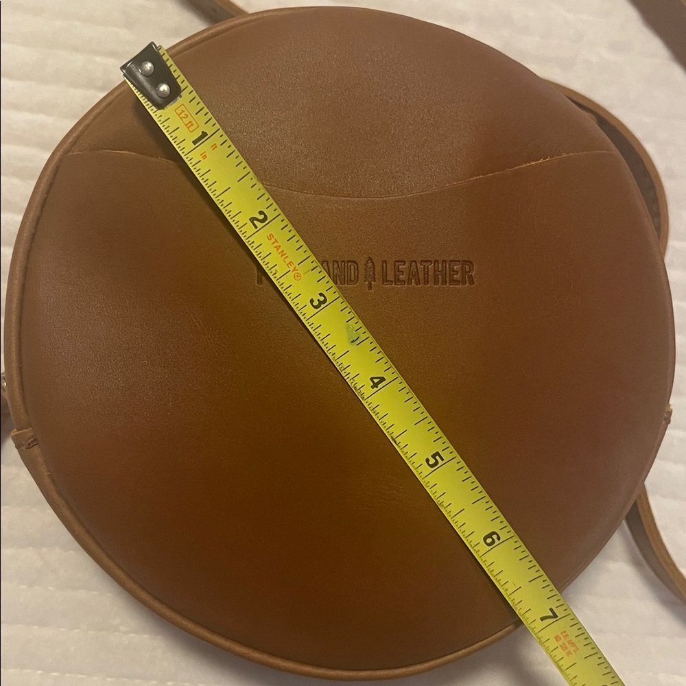 Portland Leather Circle Bag Leather - Picture 6 of 7